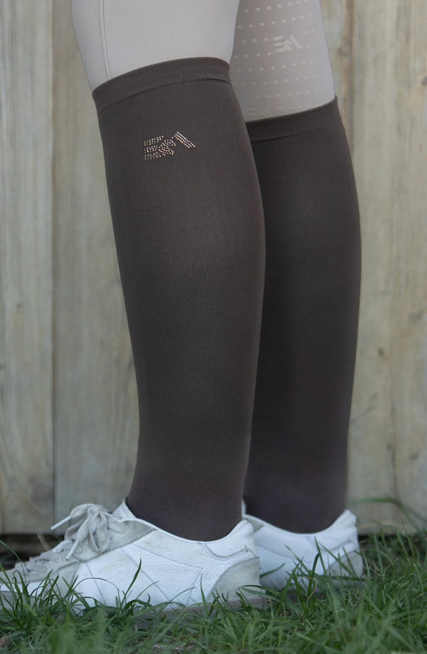 EquiAttire Reitsocken - schokoladenbraun