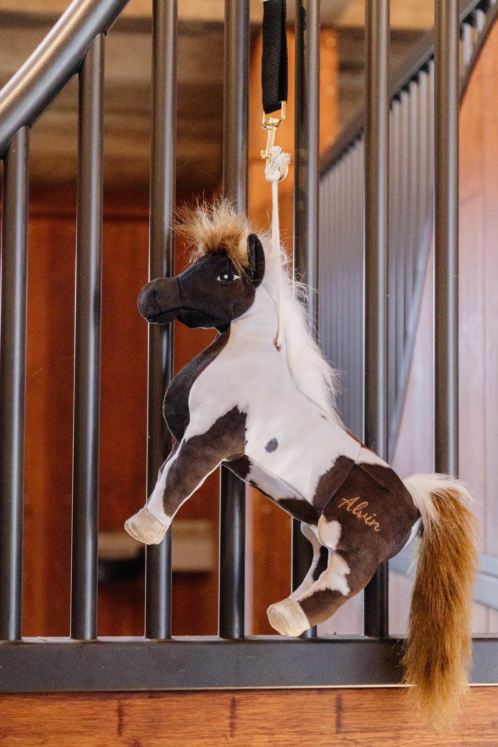 Pferdespielzeug Alvin - Kentucky Horsewear