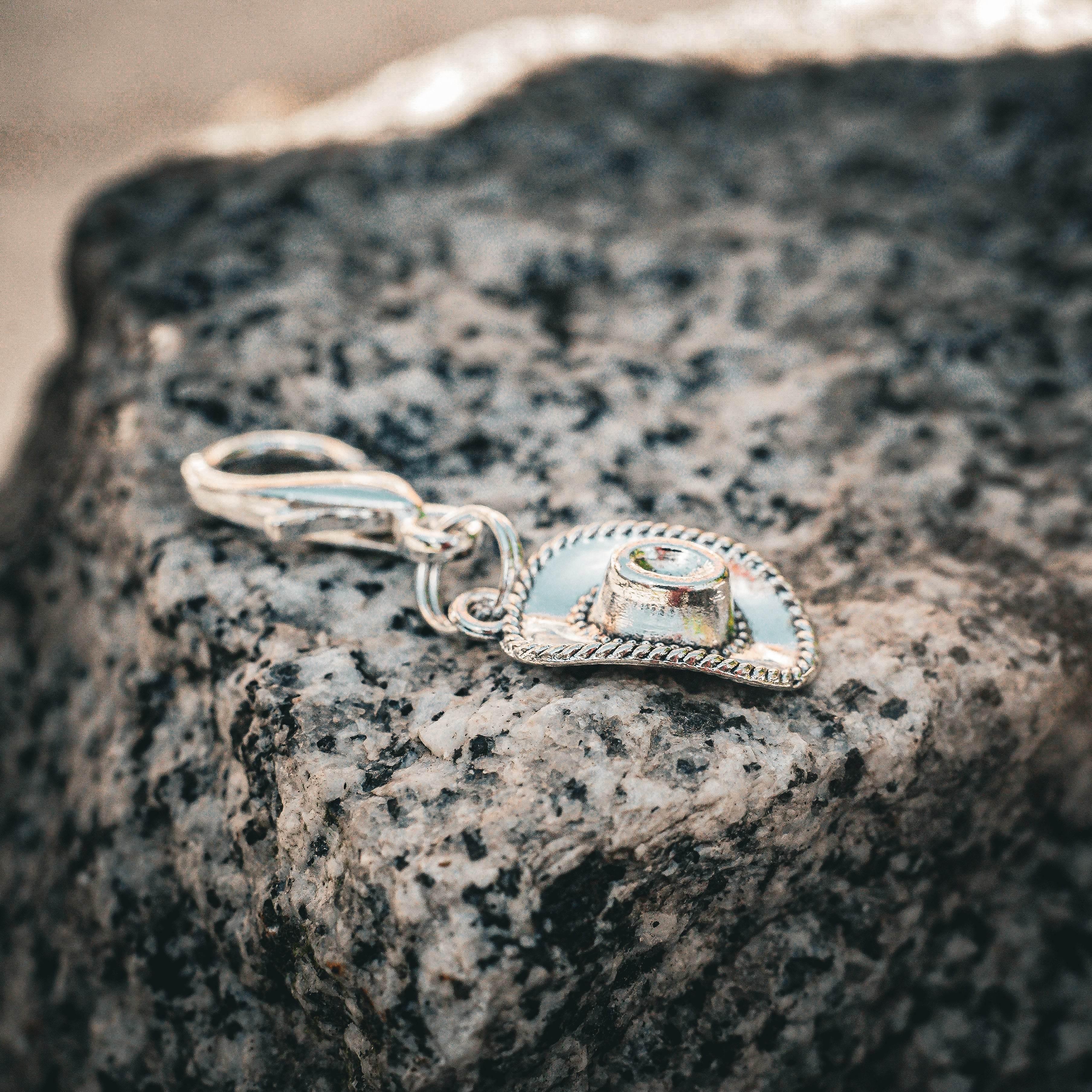 TRUE COWBOY HAT Charm