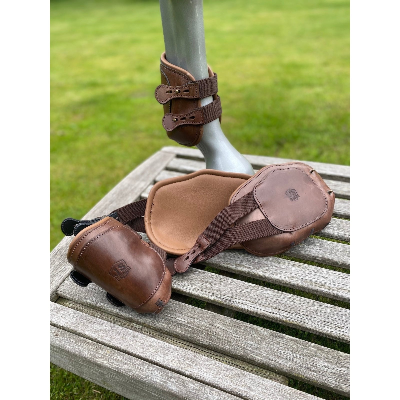 Mada 2.0 Weighted Back Boots Gewichts-Streichkappen