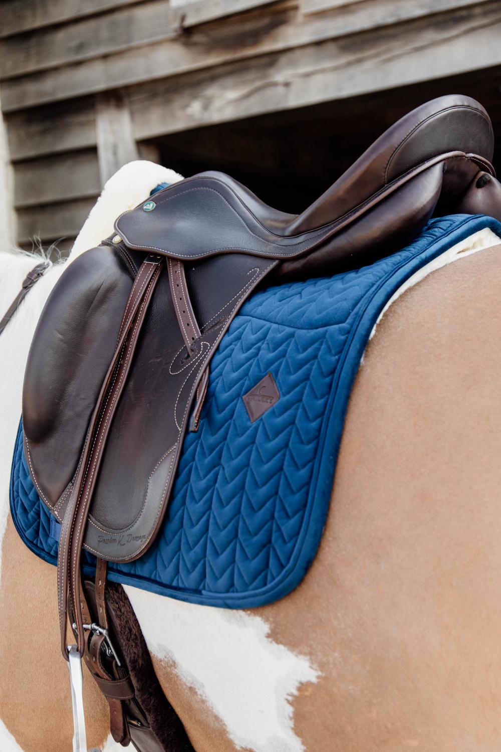 Skin Friendly Schabracke Velvet Dressur - Kentucky Horsewear