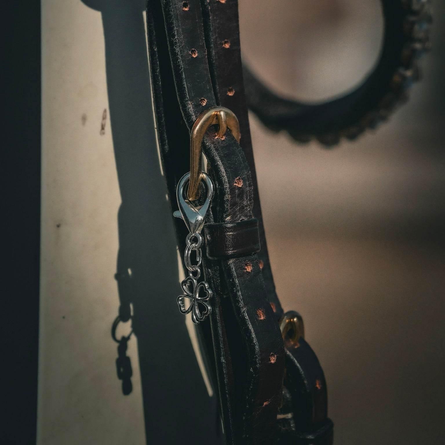 KLEEBLATT Charm
