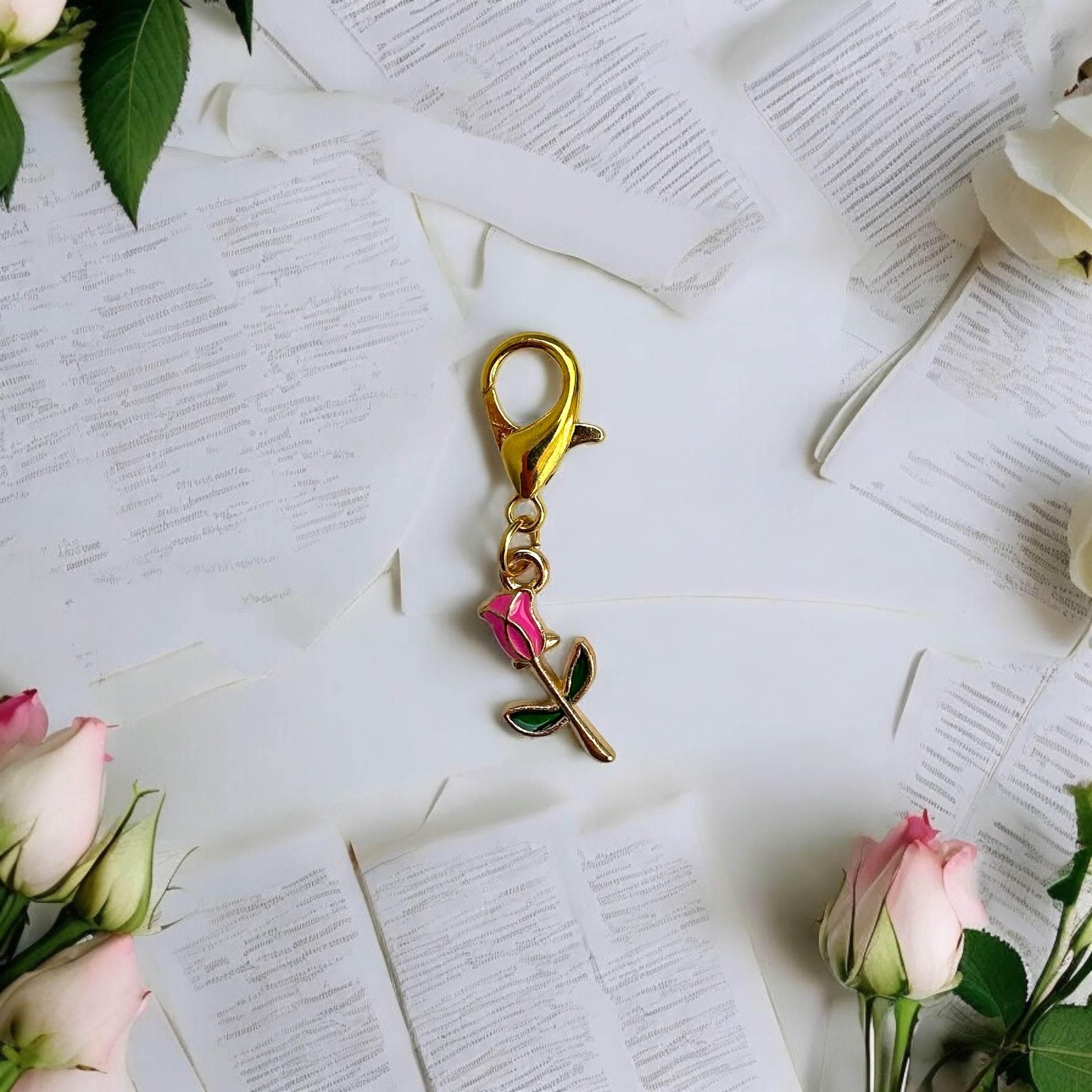 LUCKY ROSE Charm