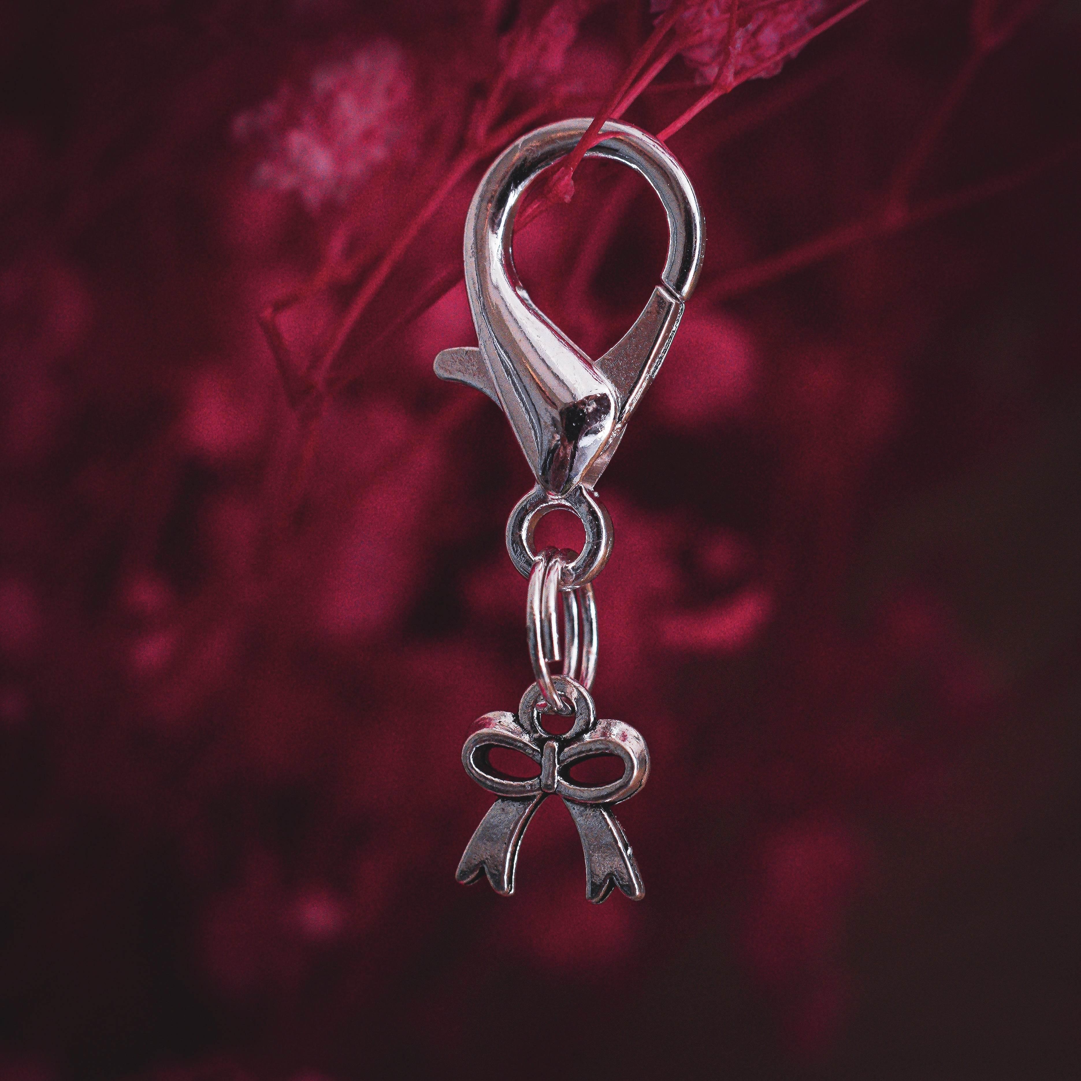 SCHLEIFCHEN Charm
