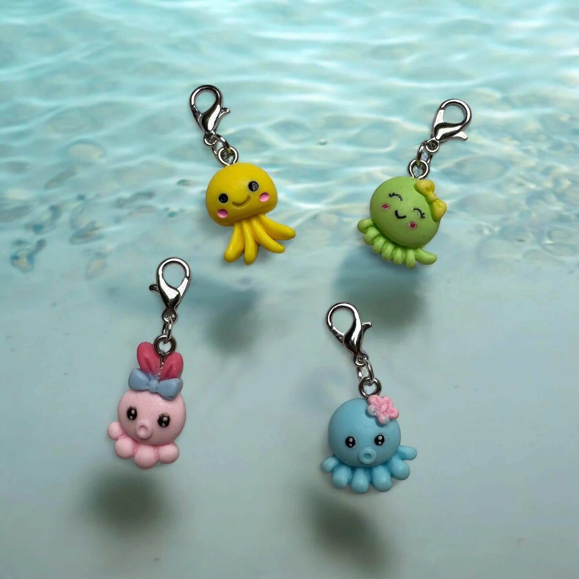 QUALLE Charm