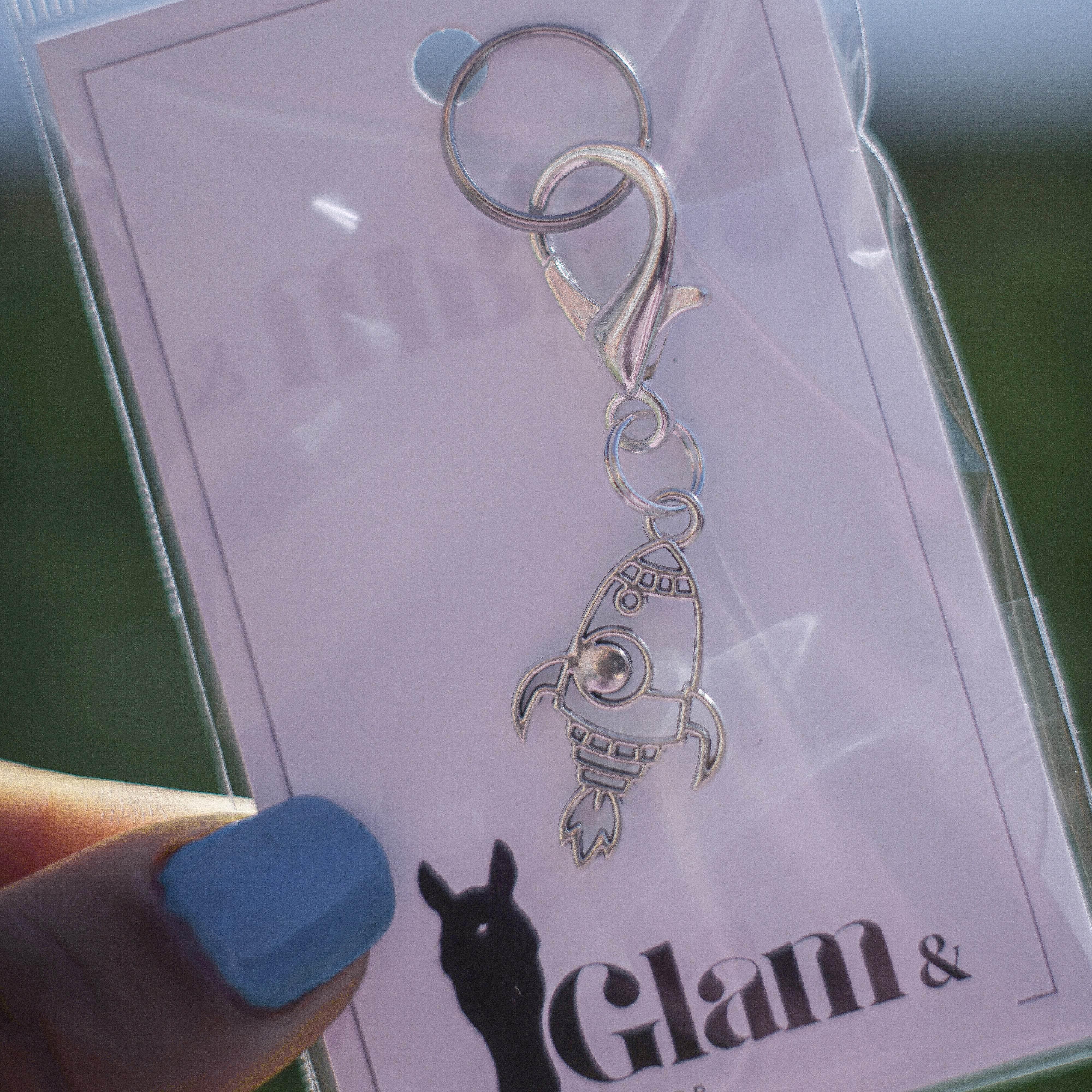 RAKETE Charm